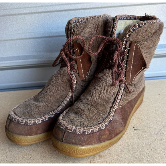 SNOWLAND Shoes - Rare Vintage Leather Upper Winter‎ Boots Faux Fur Sherpa Lined Women’s Sz 10